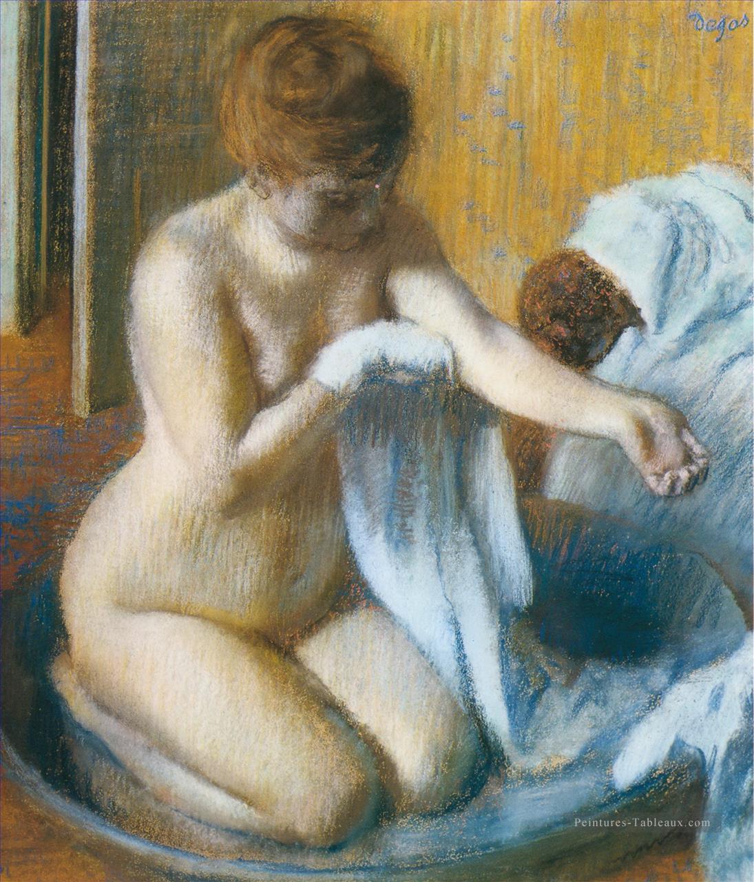 après le bain 1886 Edgar Degas Peintures à l'huile